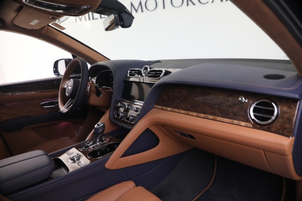 New 2026 Bentley Bentayga Azure V8 for sale $291,615 at Maserati of Westport in Westport CT 06880 22