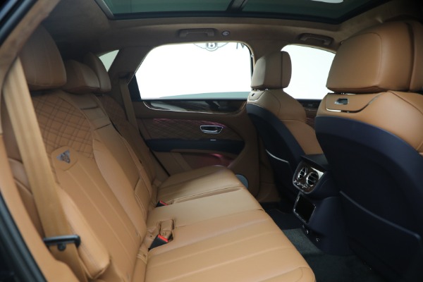 New 2026 Bentley Bentayga Azure V8 for sale $291,615 at Maserati of Westport in Westport CT 06880 26