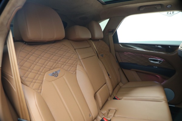 New 2026 Bentley Bentayga Azure V8 for sale $291,615 at Maserati of Westport in Westport CT 06880 27