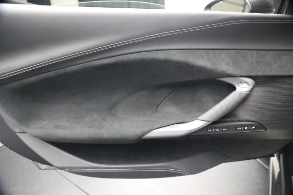 Used 2024 Ferrari 296 GTS for sale $419,900 at Maserati of Westport in Westport CT 06880 17