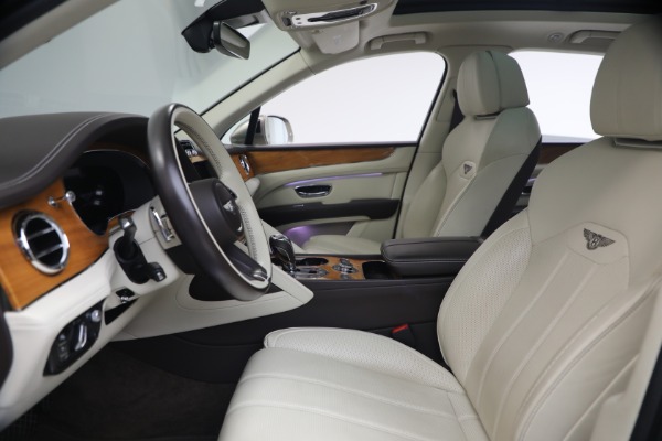 Used 2021 Bentley Bentayga V8 for sale $119,900 at Maserati of Westport in Westport CT 06880 19