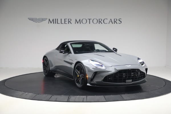 New 2026 Aston Martin Vantage Roadster for sale $263,400 at Maserati of Westport in Westport CT 06880 23