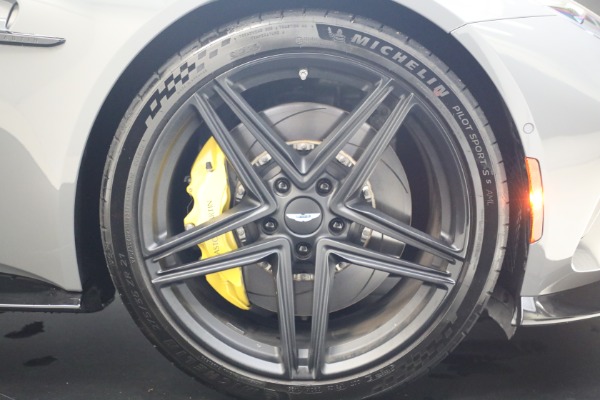 New 2026 Aston Martin Vantage Roadster for sale $263,400 at Maserati of Westport in Westport CT 06880 28