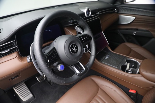 New 2026 Maserati Grecale Modena V6 for sale Call for price at Maserati of Westport in Westport CT 06880 15