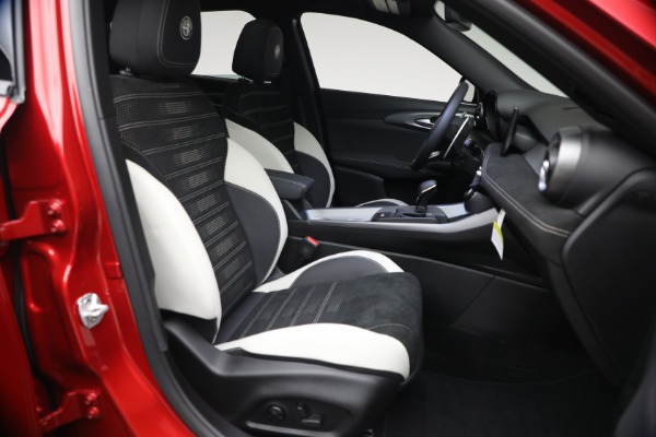 New 2026 Alfa Romeo Tonale Sport Speciale for sale $49,135 at Maserati of Westport in Westport CT 06880 16