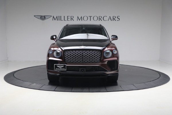Used 2024 Bentley Bentayga EWB Mulliner V8 for sale $224,900 at Maserati of Westport in Westport CT 06880 12
