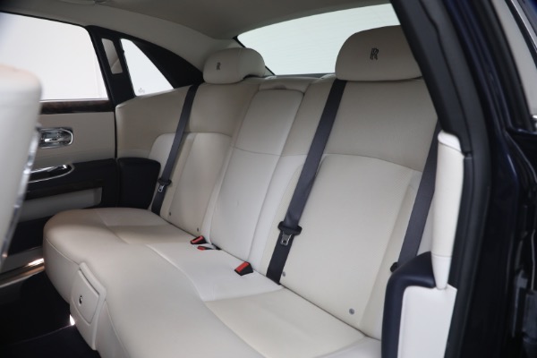 Used 2014 Rolls-Royce Ghost for sale $139,900 at Maserati of Westport in Westport CT 06880 17