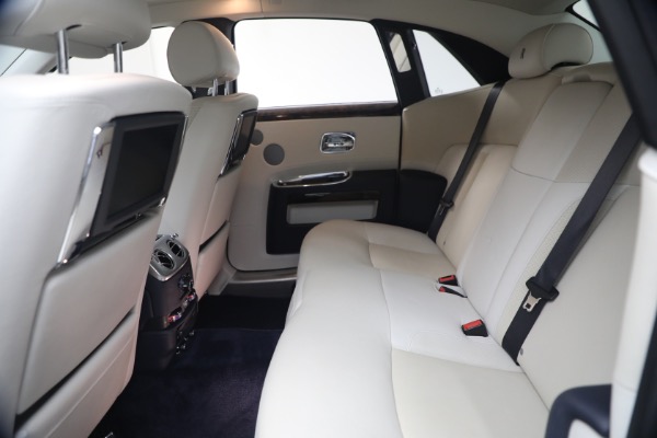 Used 2014 Rolls-Royce Ghost for sale $139,900 at Maserati of Westport in Westport CT 06880 20