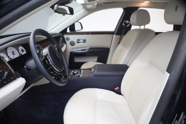 Used 2014 Rolls-Royce Ghost for sale $139,900 at Maserati of Westport in Westport CT 06880 22