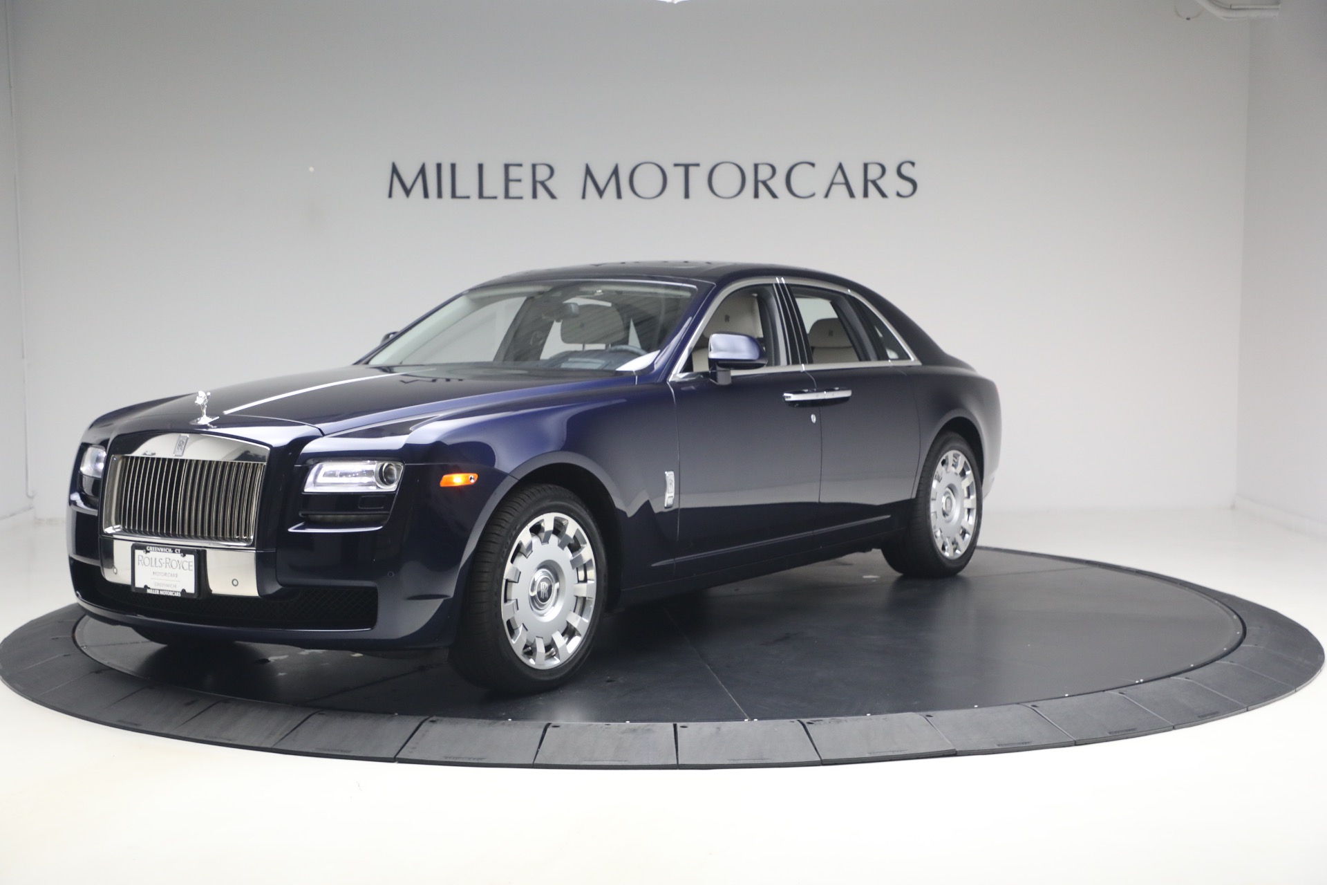Used 2014 Rolls-Royce Ghost for sale $139,900 at Maserati of Westport in Westport CT 06880 1