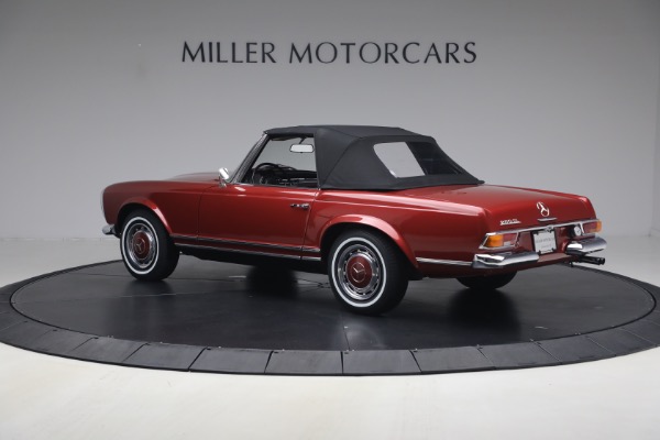 Used 1968 Mercedes-Benz 280SL for sale $229,900 at Maserati of Westport in Westport CT 06880 25