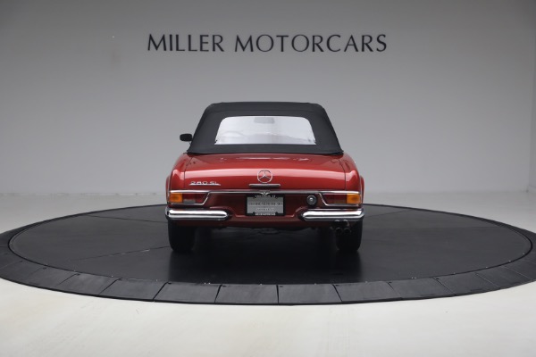 Used 1968 Mercedes-Benz 280SL for sale $229,900 at Maserati of Westport in Westport CT 06880 27