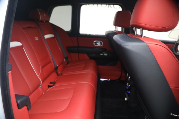 Used 2021 Rolls-Royce Black Badge Cullinan for sale $289,900 at Maserati of Westport in Westport CT 06880 25