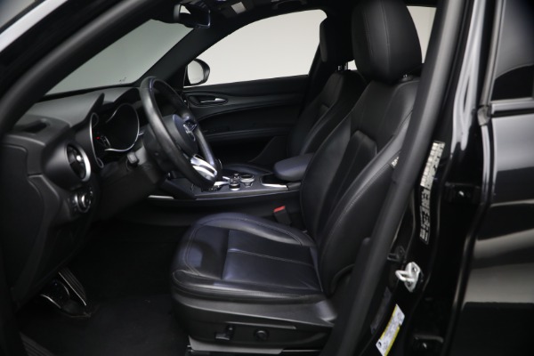 Used 2022 Alfa Romeo Stelvio TI for sale $27,900 at Maserati of Westport in Westport CT 06880 14