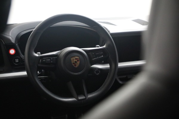 Used 2024 Porsche Cayenne S for sale $79,900 at Maserati of Westport in Westport CT 06880 24
