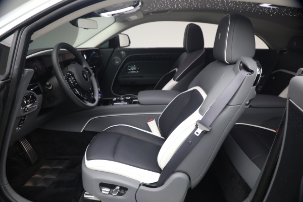 Used 2024 Rolls-Royce Spectre for sale $399,900 at Maserati of Westport in Westport CT 06880 18