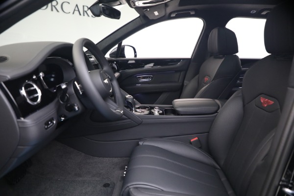 New 2026 Bentley Bentayga V8 for sale $244,330 at Maserati of Westport in Westport CT 06880 20