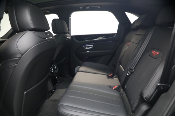 New 2026 Bentley Bentayga V8 for sale $244,330 at Maserati of Westport in Westport CT 06880 23