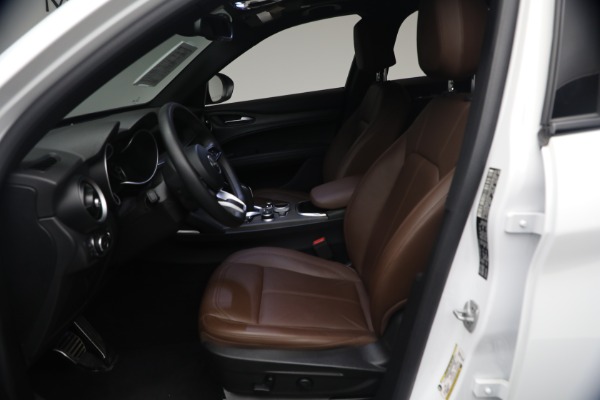 Used 2023 Alfa Romeo Stelvio Ti for sale $32,900 at Maserati of Westport in Westport CT 06880 13