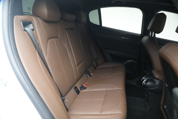 Used 2023 Alfa Romeo Stelvio Ti for sale $32,900 at Maserati of Westport in Westport CT 06880 19