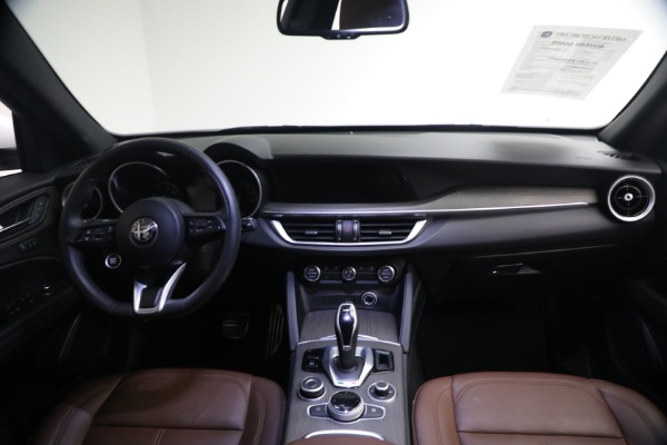 Used 2023 Alfa Romeo Stelvio Ti for sale $32,900 at Maserati of Westport in Westport CT 06880 21