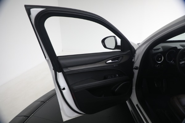 Used 2023 Alfa Romeo Stelvio Ti for sale $32,900 at Maserati of Westport in Westport CT 06880 22