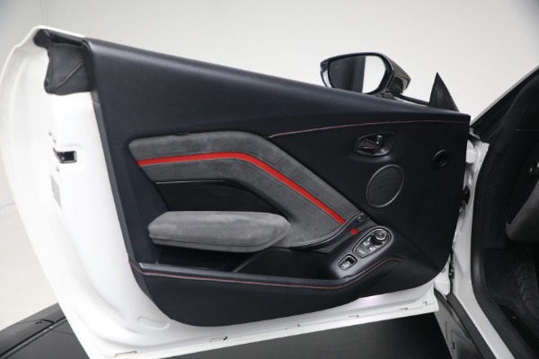 Used 2023 Aston Martin Vantage F1 Edition for sale $129,900 at Maserati of Westport in Westport CT 06880 26