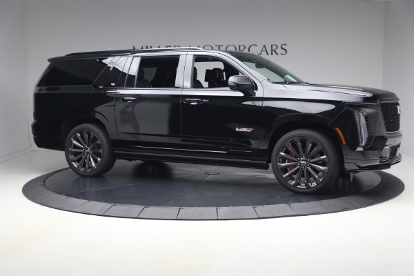Used 2026 Cadillac Escalade-V ESV for sale $189,900 at Maserati of Westport in Westport CT 06880 10