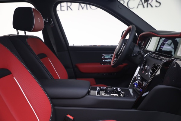 New 2027 Rolls-Royce Black Badge Cullinan for sale $569,350 at Maserati of Westport in Westport CT 06880 19