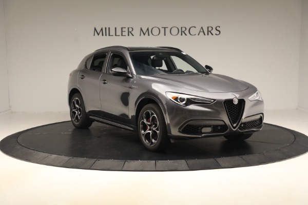 Used 2023 Alfa Romeo Stelvio Veloce for sale $34,900 at Maserati of Westport in Westport CT 06880 11