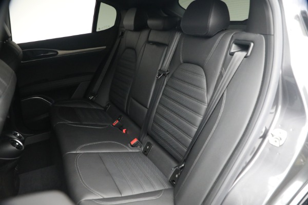 Used 2023 Alfa Romeo Stelvio Veloce for sale $34,900 at Maserati of Westport in Westport CT 06880 19