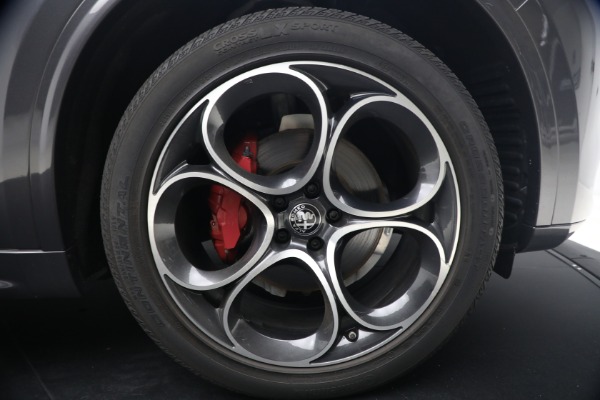 Used 2023 Alfa Romeo Stelvio Veloce for sale $34,900 at Maserati of Westport in Westport CT 06880 24