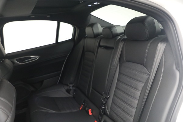 New 2026 Alfa Romeo Giulia Veloce for sale $57,670 at Maserati of Westport in Westport CT 06880 18
