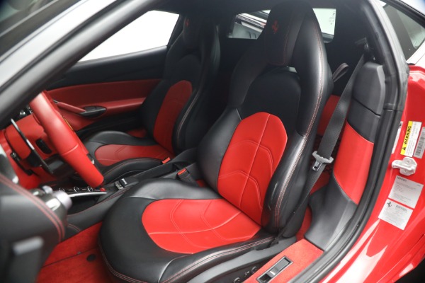 Used 2018 Ferrari 488 GTB for sale $399,900 at Maserati of Westport in Westport CT 06880 14