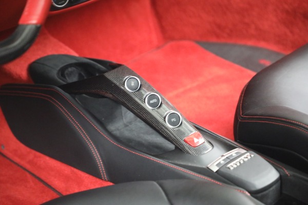 Used 2018 Ferrari 488 GTB for sale $399,900 at Maserati of Westport in Westport CT 06880 19
