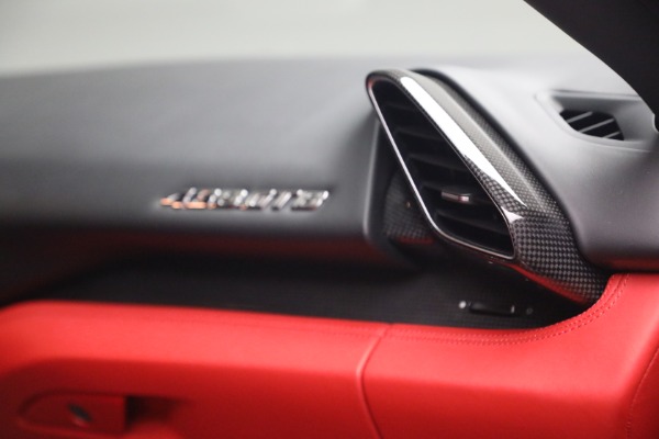 Used 2018 Ferrari 488 GTB for sale $399,900 at Maserati of Westport in Westport CT 06880 21