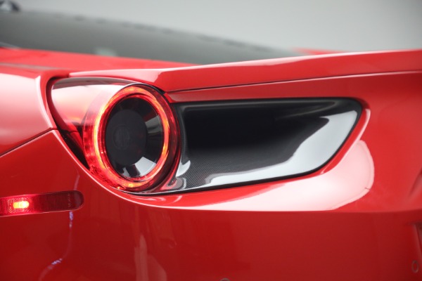 Used 2018 Ferrari 488 GTB for sale $399,900 at Maserati of Westport in Westport CT 06880 23