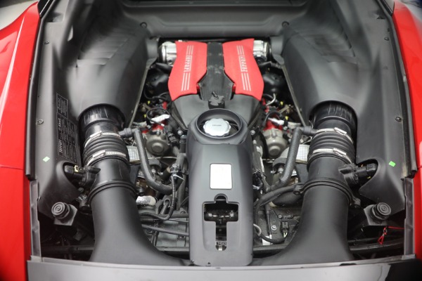 Used 2018 Ferrari 488 GTB for sale $399,900 at Maserati of Westport in Westport CT 06880 26