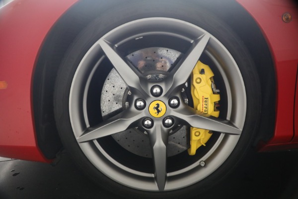 Used 2018 Ferrari 488 GTB for sale $399,900 at Maserati of Westport in Westport CT 06880 27