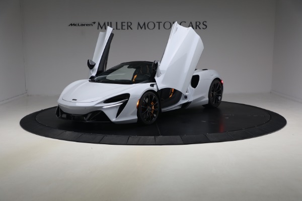 New 2026 McLaren Artura Spider Vision for sale $337,400 at Maserati of Westport in Westport CT 06880 13