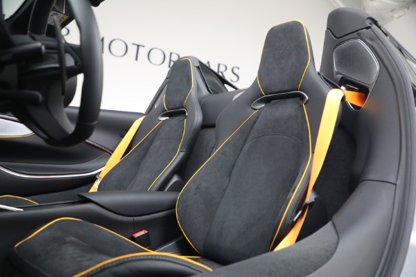 New 2026 McLaren Artura Spider Vision for sale $337,400 at Maserati of Westport in Westport CT 06880 28