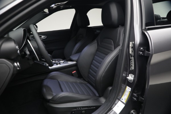 New 2026 Alfa Romeo Giulia Veloce for sale $55,815 at Maserati of Westport in Westport CT 06880 15