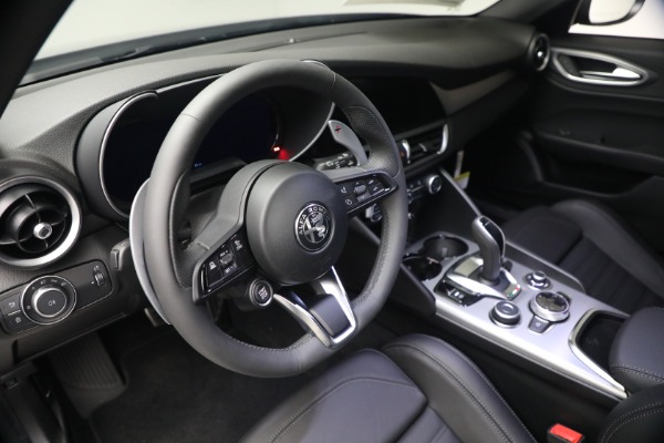 New 2026 Alfa Romeo Giulia Veloce for sale $55,815 at Maserati of Westport in Westport CT 06880 21