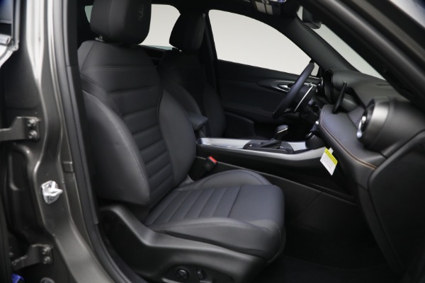 New 2026 Alfa Romeo Tonale Veloce for sale $50,035 at Maserati of Westport in Westport CT 06880 16
