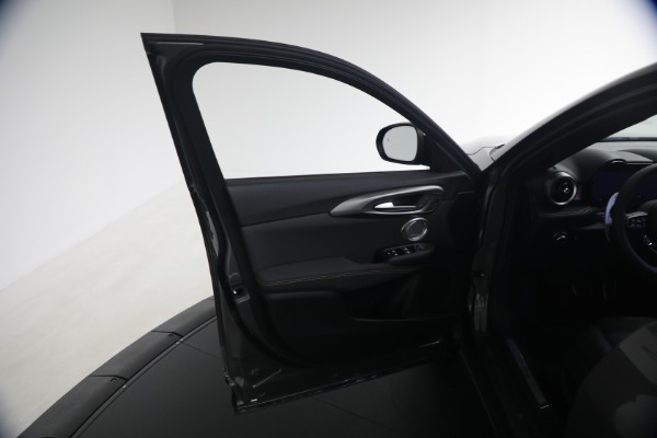 New 2026 Alfa Romeo Tonale Veloce for sale $50,035 at Maserati of Westport in Westport CT 06880 23
