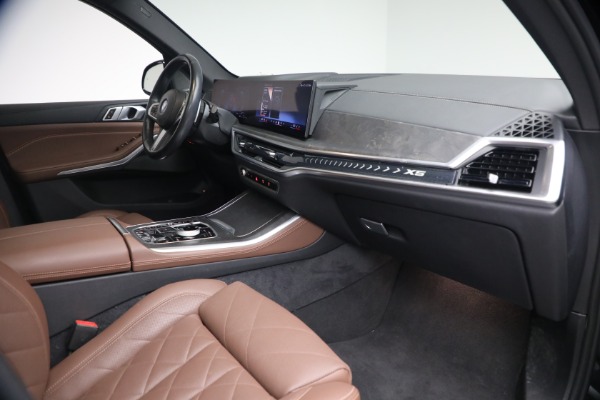 Used 2024 BMW X5 xDrive50e for sale $63,900 at Maserati of Westport in Westport CT 06880 18