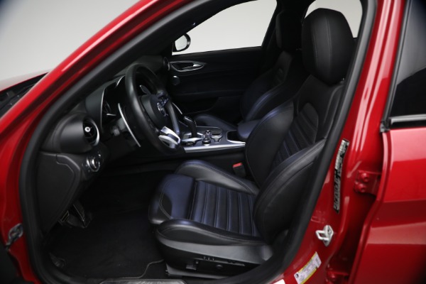 Used 2023 Alfa Romeo Giulia Veloce for sale $33,900 at Maserati of Westport in Westport CT 06880 15