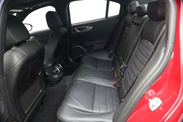 Used 2023 Alfa Romeo Giulia Veloce for sale $33,900 at Maserati of Westport in Westport CT 06880 18