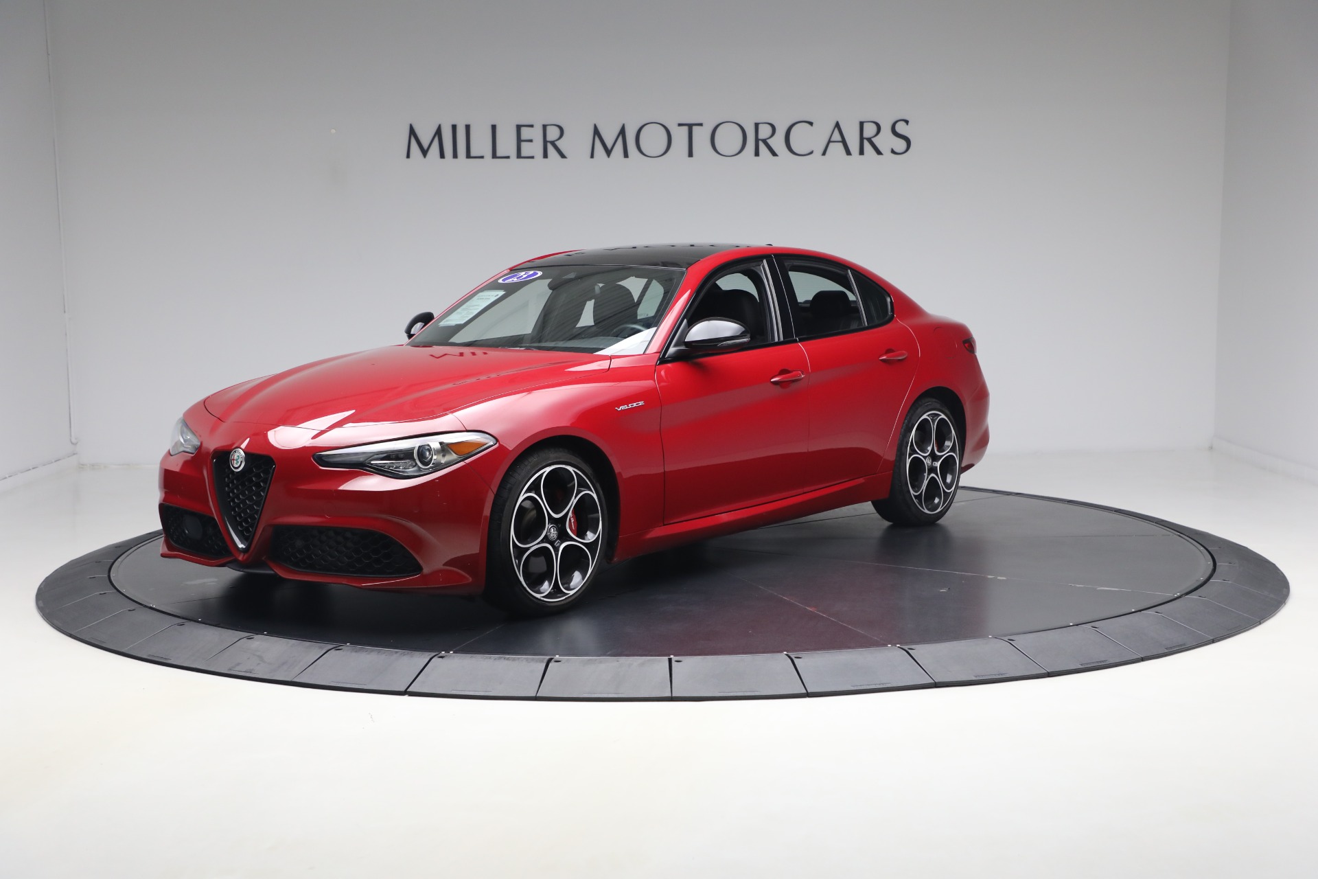 Used 2023 Alfa Romeo Giulia Veloce for sale $33,900 at Maserati of Westport in Westport CT 06880 1