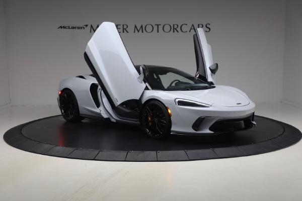 Used 2025 McLaren GTS Performance for sale $189,900 at Maserati of Westport in Westport CT 06880 18